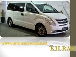 Weiß Gebraucht 2011 Hyundai H-1 Premium Van / Kleinbus | 8.499 € (Superpreis)