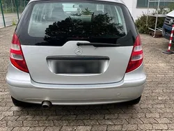 Silber Gebraucht 2006 Mercedes A160 Kleinwagen | 2.000 €