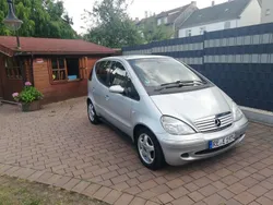 Silber Gebraucht 2001 Mercedes A160 Avantgarde Van / Kleinbus | 1.750 € (Fairer Preis)