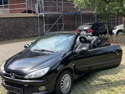 Schwarz Gebraucht 2006 Peugeot 206 CC Cabrio | 2.450 € (Fairer Preis)