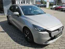 Silber Gebraucht 2024 Mazda 2 Center-Line Limousine | 18.870 € (Fairer Preis)