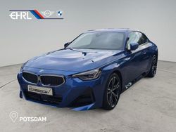 Blau Gebraucht 2024 BMW 220 Shadowline Coupé | 41.990 € (Etwas zu teuer)