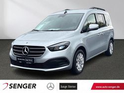 Silber Gebraucht 2024 Mercedes T180 Progressive Van / Kleinbus | 30.750 € (Etwas zu teuer)