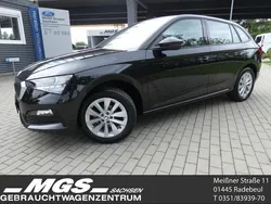Schwarz Gebraucht 2023 Skoda Scala Ambition Kleinwagen | 18.450 € (Fairer Preis)
