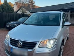 Silber Gebraucht 2007 VW Touran Van / Kleinbus | 4.450 € (Fairer Preis)