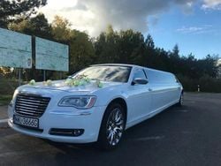 Weiß Gebraucht 2012 Chrysler 300C Limousine | 24.000 €