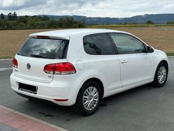 Weiß Gebraucht 2009 VW Golf VI Limousine | 3.000 € (Fairer Preis)