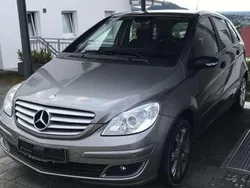 Grau Gebraucht 2005 Mercedes B170 Van / Kleinbus | 1.850 € (Superpreis)