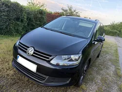 Schwarz Gebraucht 2017 VW Sharan Comfortline Van / Kleinbus | 16.250 € (Etwas zu teuer)