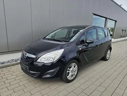 Schwarz Gebraucht 2011 Opel Meriva Edition Van / Kleinbus | 3.990 € (Fairer Preis)