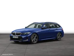 Blau Gebraucht 2024 BMW 330e Kombi | 57.509 €