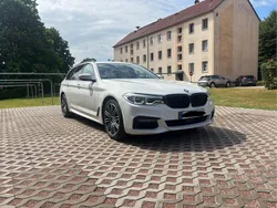 Weiß Gebraucht 2019 BMW 520 M Sport Kombi | 22.890 € (Fairer Preis)