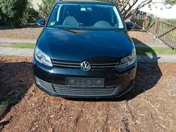 Schwarz Gebraucht 2013 VW Touran Van / Kleinbus | 6.666 € (Guter Preis)