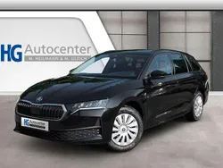 Black magic Gebraucht 2025 Skoda Octavia Kombi | 29.990 € (Superpreis)