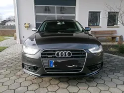 Grau Gebraucht 2012 Audi A4 Kombi | 8.999 € (Fairer Preis)