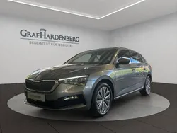 Grau Gebraucht 2022 Skoda Scala Business Line Kleinwagen | 19.490 € (Etwas zu teuer)