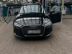 Schwarz Gebraucht 2018 Audi A3 Sportback Kombi | 17.500 € (Fairer Preis)