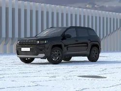 Schwarz (volcano black) Neu 2025 Jeep Compass SUV | 48.490 €
