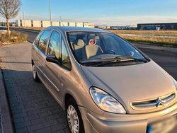 Beige Gebraucht 2001 Citroën Xsara Picasso Van / Kleinbus | 3.000 € (Teuer)