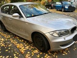 Grau Gebraucht 2009 BMW 120 Sport Line Kleinwagen | 3.400 € (Superpreis)