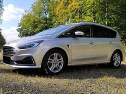 Grau Gebraucht 2020 Ford S-MAX Titanium Van / Kleinbus | 17.500 € (Guter Preis)