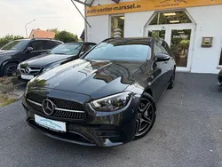 Grau Gebraucht 2021 Mercedes E300 AMG line Limousine | 31.390 € (Guter Preis)