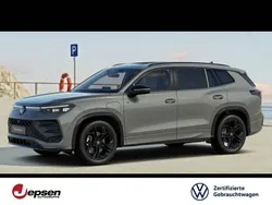 Delfingrau metallic Gebraucht 2025 VW Tayron R-line SUV | 62.570 € (Guter Preis)