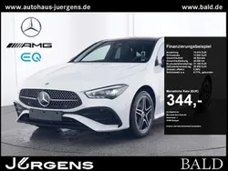 Weiß Gebraucht 2023 Mercedes CLA250 Shooting Brake Kombi | 36.690 € (Etwas zu teuer)