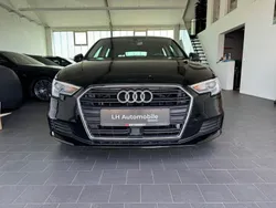 Schwarz Gebraucht 2019 Audi A3 Sportback Comfort Limousine | 17.490 € (Fairer Preis)