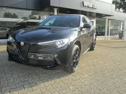 Schwarz Gebraucht 2021 Alfa Romeo Stelvio Quadrifoglio SUV | 53.450 € (Guter Preis)