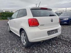 Weiß Gebraucht 2014 VW Polo Life Limousine | 6.999 € (Guter Preis)