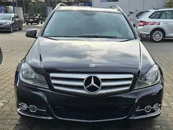 Schwarz Gebraucht 2013 Mercedes C200 Avantgarde Kombi | 9.100 € (Fairer Preis)