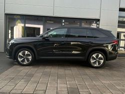 Schwarzmagic perleffekt (metallic) Gebraucht 2024 Skoda Kodiaq Selection SUV | 40.950 € (Superpreis)