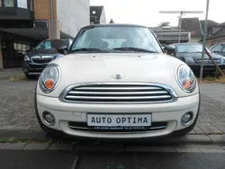 Weiß Gebraucht 2010 Mini Cooper Kleinwagen | 5.399 € (Fairer Preis)