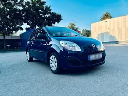 Blau Gebraucht 2008 Renault Twingo Kleinwagen | 2.600 €