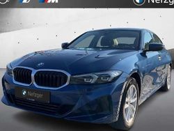 Blau Gebraucht 2024 BMW 318 Efficient Dynamics Limousine | 31.400 € (Superpreis)