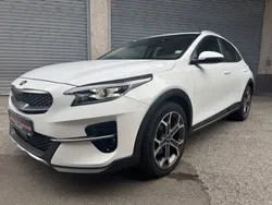 Weiß Gebraucht 2021 Kia XCeed Spirit SUV | 19.995 € (Fairer Preis)