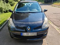 Schwarz Gebraucht 2007 Renault Clio III Rip Curl Kleinwagen | 2.000 € (Fairer Preis)