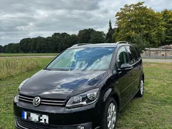 Schwarz Gebraucht 2013 VW Touran Life Van / Kleinbus | 7.500 € (Guter Preis)