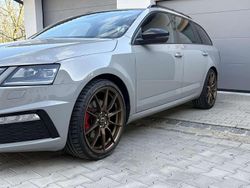 Gebraucht 2020 Skoda Octavia RS Kombi | 25.500 € (Teuer)