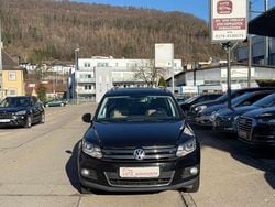 Deep black perleffekt Gebraucht 2011 VW Tiguan Sportline SUV | 9.650 € (Guter Preis)