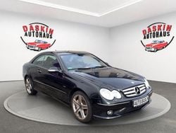 Schwarz Gebraucht 2009 Mercedes CLK220 Edition Coupé | 3.700 € (Superpreis)