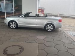 Silber Gebraucht 2002 Audi A4 Cabriolet Cabrio | 3.600 € (Fairer Preis)