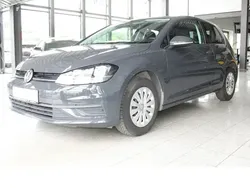 Uranograu Gebraucht 2018 VW Golf VII Trendline Kleinwagen | 10.370 € (Guter Preis)