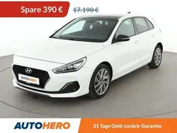 Weiß Gebraucht 2018 Hyundai i30 Passion Plus Limousine | 16.800 € (Fairer Preis)