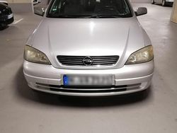 Silber Gebraucht 2003 Opel Astra Limousine | 1.250 € (Guter Preis)