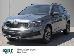 Graphitegrau metallic Neu 2025 Skoda Kamiq Tour SUV | 35.980 €