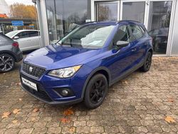 Blau Gebraucht 2018 Seat Arona Reference SUV | 13.490 € (Fairer Preis)