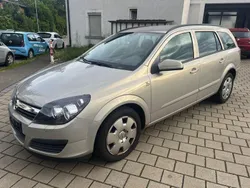 Grau Gebraucht 2006 Opel Astra Edition Kombi | 1.790 € (Guter Preis)