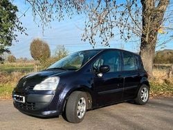 Schwarz Gebraucht 2010 Renault Modus Dynamique Van / Kleinbus | 990 € (Superpreis)